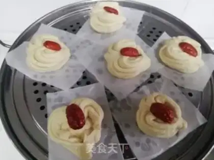 Make Antler rolls step 10