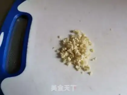 Make Pelican garlic lettuce step 2