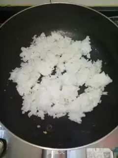 Make Fried eggs step 5