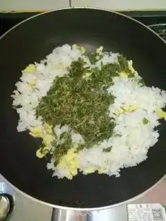 Make Fried eggs step 7