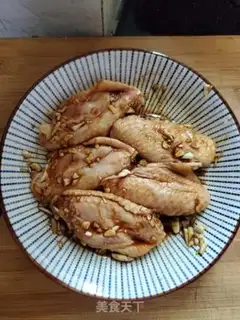 Make Garlic fried chicken wings step 4