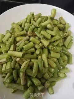 Make Pickles, fried beans step 0
