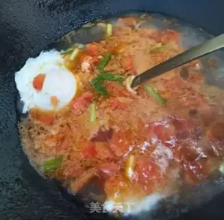 Make Tomato egg noodles step 4