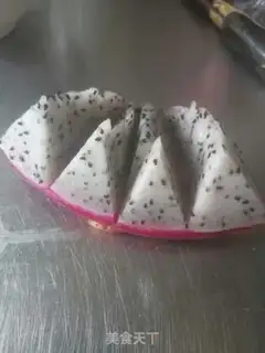Make Yogurt and fruit shakes step 0