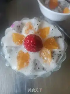 Make Yogurt and fruit shakes step 5