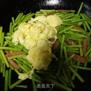 Make Egg ham and garlic step 4