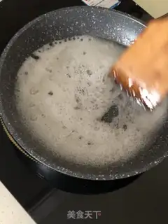 Make Caramel lollipop step 1