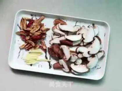 Make Celery mushrooms, skinny broth step 2
