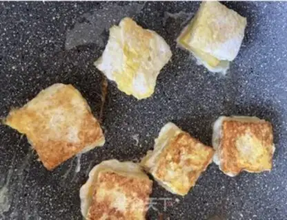 Make Strawberry toast step 6