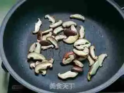 Make Celery mushrooms, skinny broth step 4