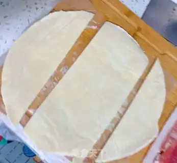 Make Bacon egg rolls step 0
