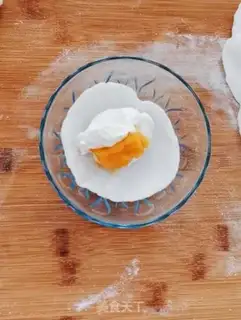 Make Mango cream and snow step 7