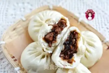 Make Spring sauce meat buns step 20