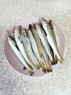 Make Fried sardines step 0