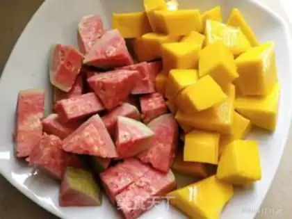 Make Fruit Tray step 1