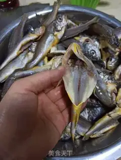 Make Snack, yellow fish step 0