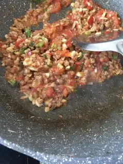 Make Tomato garlic sauce step 14