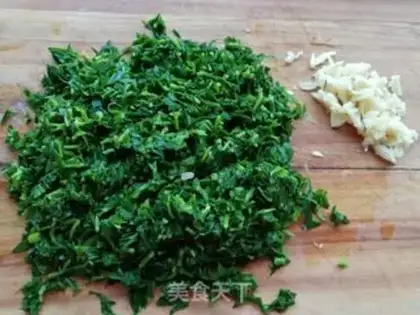 Make Garlic maran head step 2