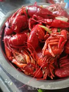 Make Thirteen spicy lobsters step 17