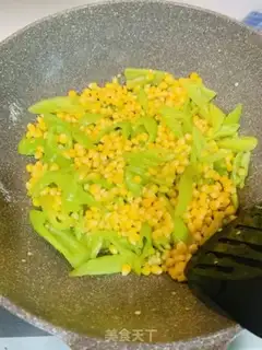 Make Green peppers and corn beans step 3