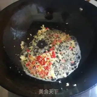 Make Eggs fried pasta step 8
