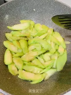 Make Garlic melon step 2