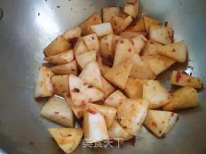 Make Bean petals for radish step 5