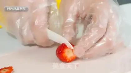 Make Super fruit tea step 2