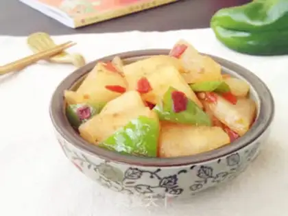 Make Bean petals for radish step 8