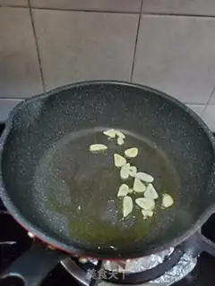 Make Shrimp, black and mucous step 8