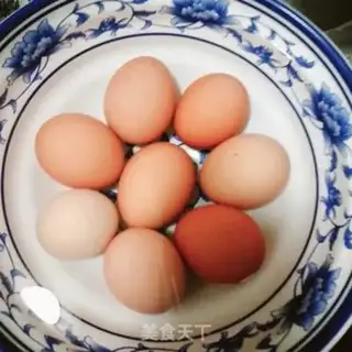 Make Five spicy tea eggs step 2