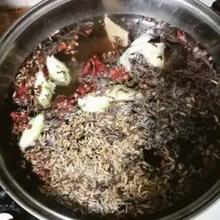 Make Five spicy tea eggs step 4