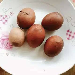 Make Five spicy tea eggs step 6