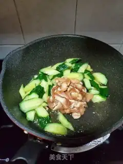 Make Scrambled cucumbers step 8