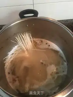 Make Beef noodles step 1