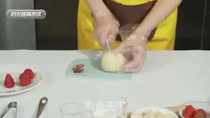Make ♪ ♪ Queue cheesy cherries ♪ step 1