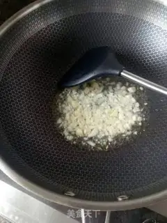 Make Fry mushrooms step 1