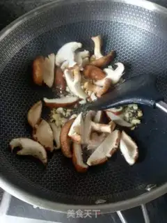 Make Fry mushrooms step 2