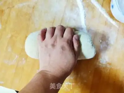 Make Allegra horn buns step 5