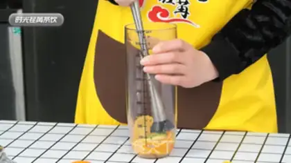 Make A glass of oranges step 5