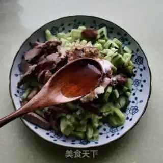 Make Pighead cucumber step 8