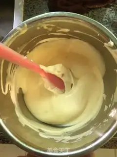 Make Easy meat pine cake step 7