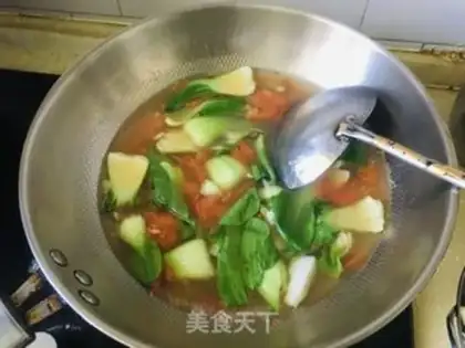 Make Tomato egg soup step 5