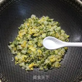Make Fried eggs step 5