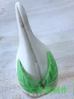 Make Peach buns step 14