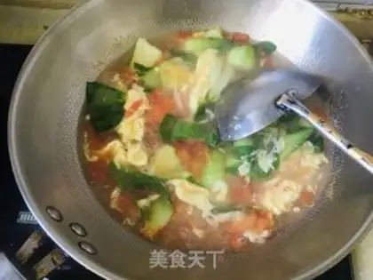 Make Tomato egg soup step 7