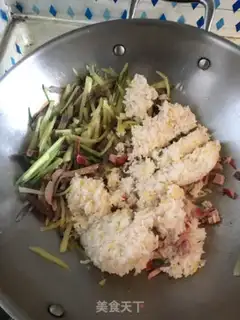 Make Weeds and sausage fried rice step 3