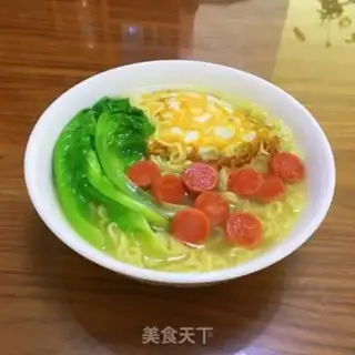 Make Ham eggs for noodles step 6