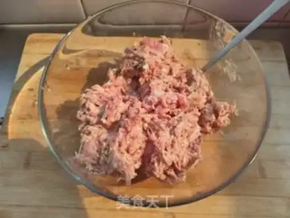 Make Homemade meat buns step 1
