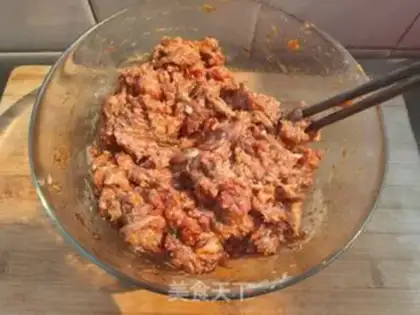 Make Homemade meat buns step 2